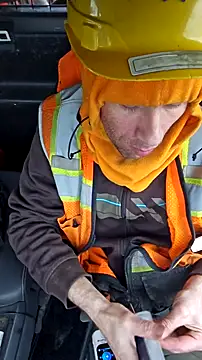 HandsumHungDaddy online show from January 2025 07:49:01 PM