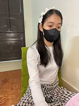 DA-EUN online show from December 2024 03:08:02 AM