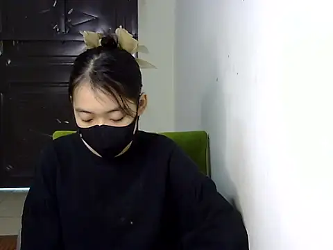 DA-EUN online show from December 2024 01:53:01 AM