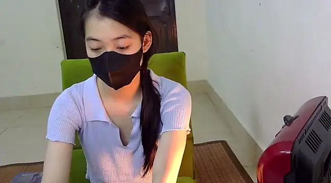 DA-EUN online show from March 2025 03:33:02 AM