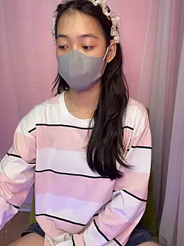 DA-EUN online show from September 2025 02:49:02 AM