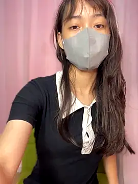 DA-EUN online show from October 2025 02:23:02 AM