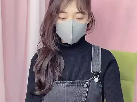 DA-EUN online show from November 2025 06:14:01 AM