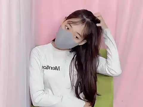 DA-EUN online show from November 2025 03:28:02 AM