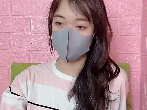 DA-EUN online show from November 2025 03:34:01 PM