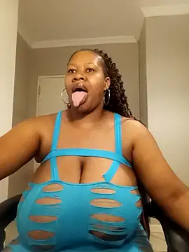 Snapshot of bustylisa1983 chatting on March 2025 04:43:02 AM bustylisa1983 online show from March 2025 04:43:02 AM