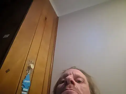 Travislovescum online show from October 2025 10:23:02 AM