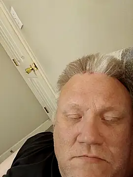 Snapshot of Jbirdb48 chatting on November 2025 04:28:02 AM Jbirdb48 online show from November 2025 04:28:02 AM