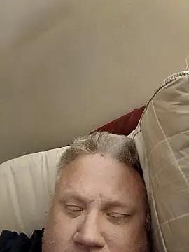 Snapshot of Jbirdb48 chatting on November 2025 05:28:02 AM Jbirdb48 online show from November 2025 05:28:02 AM