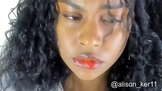 Snapshot of alison-ker3 chatting on October 2025 10:13:01 AM alison-ker3 online show from October 2025 10:13:01 AM