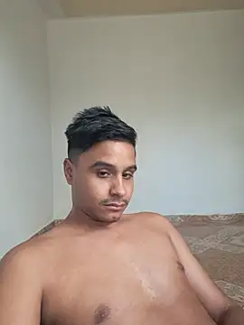 Snapshot of Timyboys24 chatting on November 2025 10:10:02 PM Timyboys24 online show from November 2025 10:10:02 PM