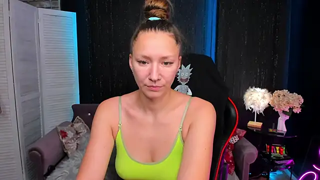 Snapshot of SarahCoksss chatting on November 2025 12:38:02 AM SarahCoksss online show from November 2025 12:38:02 AM