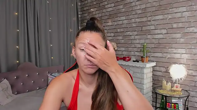SarahCoksss online show from July 2026 12:06:01 AM