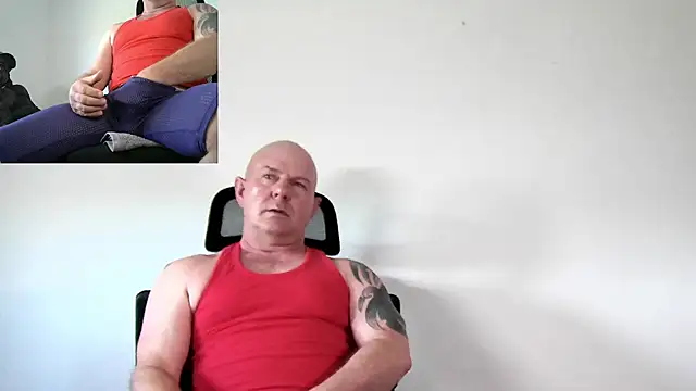 Snapshot of ManlyPrisonGuy chatting on September 2025 01:00:01 PM ManlyPrisonGuy online show from September 2025 01:00:01 PM