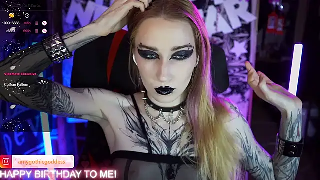 amywhitenessxx online show from December 2024 01:03:02 PM