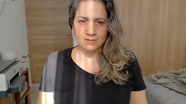 AVRAKEHDABRA online show from September 2025 08:41:01 PM