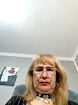 koroleva70 online show from April 2026 10:18:01 AM