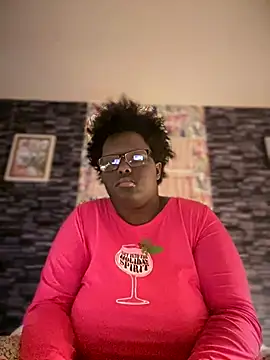 Yagurl  west online show from December 2025 06:23:01 AM