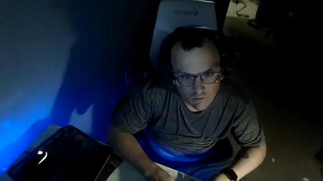 Snapshot of TeasingTroublemaker9 chatting on October 2025 09:55:01 PM TeasingTroublemaker9 online show from October 2025 09:55:01 PM