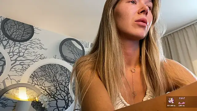 viviann evans online show from June 2026 01:06:01 AM