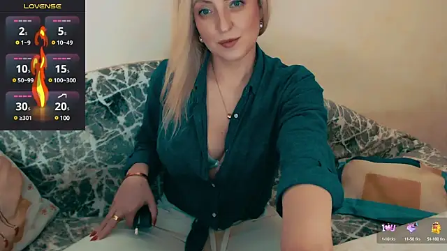 ElysonLang online show from January 2025 08:26:01 PM