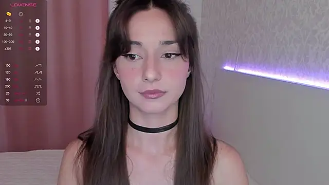 XYour CharmX online show from September 2025 03:50:01 PM