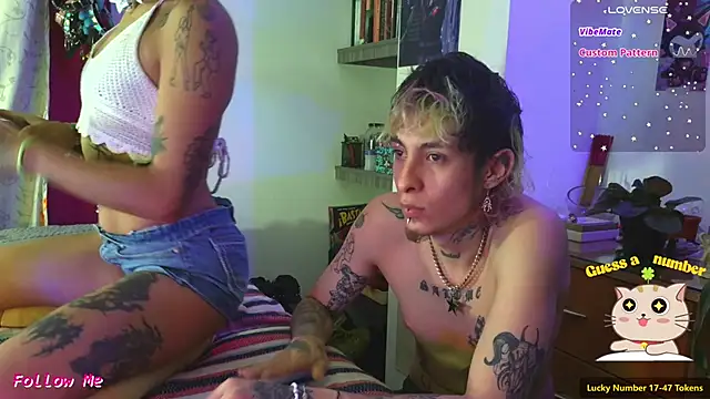 badeyes crazygoat online show from November 2025 11:26:02 PM