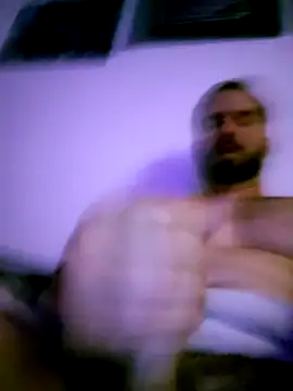 Snapshot of Zaddyfrank69 chatting on May 2026 04:40:01 AM Zaddyfrank69 online show from May 2026 04:40:01 AM