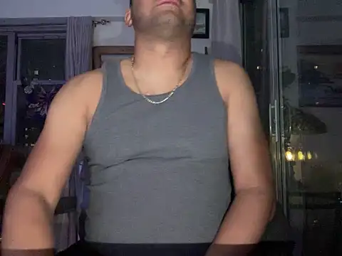 Snapshot of ThickDick_Daddy chatting on April 2026 06:00:02 AM ThickDick Daddy online show from April 2026 06:00:02 AM
