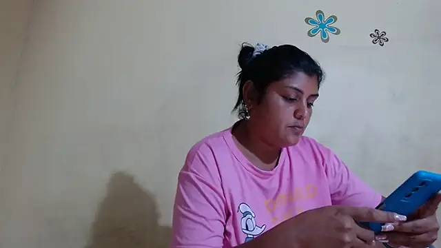 AlyDenalioficial online show from January 2025 02:30:02 PM