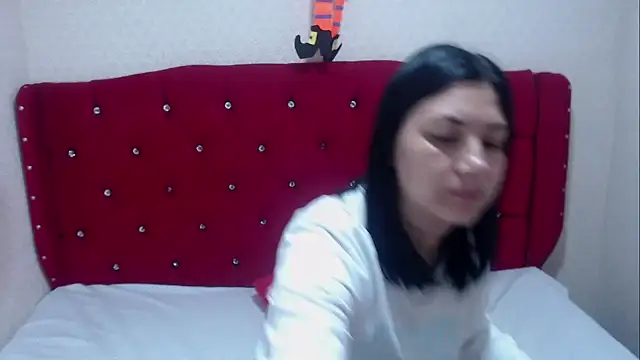 AdaFawxx online show from October 2025 03:50:02 AM