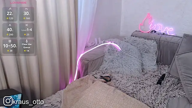 Snapshot of mrs_kitty69 chatting on February 2026 10:12:01 AM mrs kitty69 online show from February 2026 10:12:01 AM