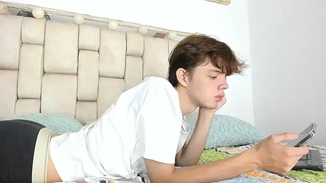 Snapshot of daniel_hot03 chatting on October 2025 01:34:02 PM daniel hot03 online show from October 2025 01:34:02 PM