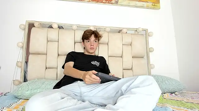 Snapshot of daniel_hot03 chatting on October 2025 08:53:02 PM daniel hot03 online show from October 2025 08:53:02 PM