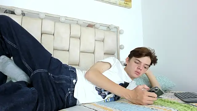 Snapshot of daniel_hot03 chatting on October 2025 08:27:02 PM daniel hot03 online show from October 2025 08:27:02 PM