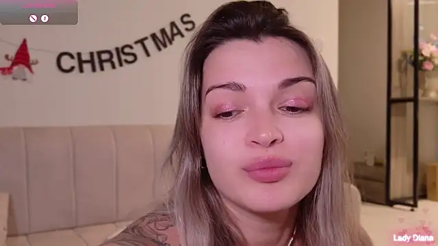 LancasterLady online show from December 2025 11:28:02 AM