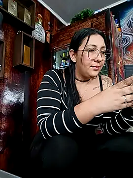 my-kitty online show from March 2025 07:59:02 PM