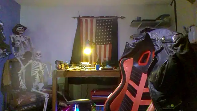 Woodywoodsup1 online show from November 2025 05:51:01 AM