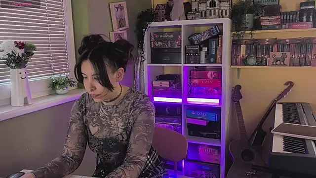 LelianaHazel online show from March 2026 03:59:01 PM