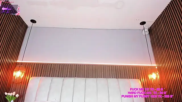 Ashleyy23x online show from March 2026 07:44:01 PM