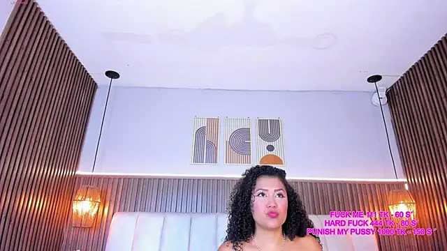 Ashleyy23x online show from April 2026 07:31:01 PM