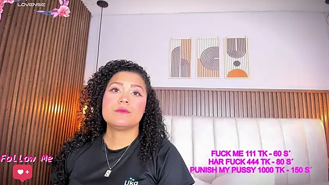 Ashleyy23x online show from June 2026 07:34:01 PM