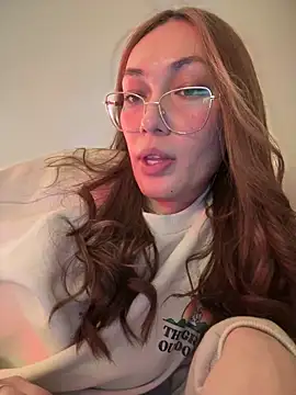 Snapshot of MichelleFerry_ chatting on January 2025 06:03:02 AM MichelleFerry online show from January 2025 06:03:02 AM