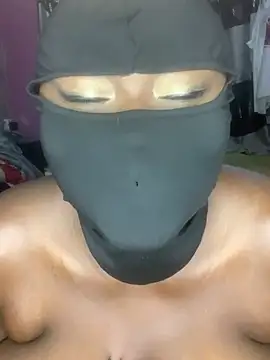 sweet1111 online show from December 2024 11:09:01 PM