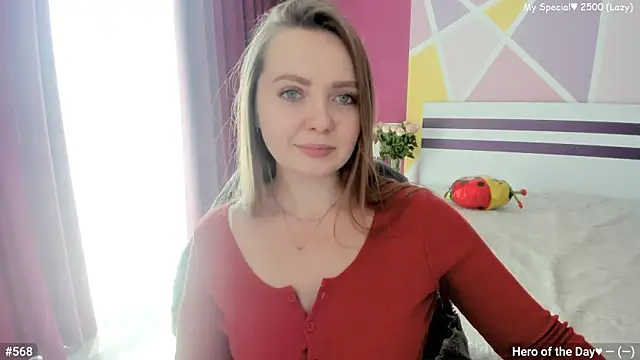 LizaGost online show from September 2025 11:43:01 AM