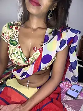 PARI Hun online show from December 2024 07:11:02 PM