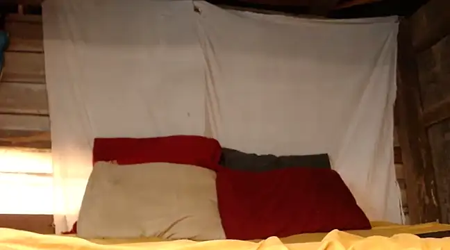 blackcherryx1 online show from February 2025 05:58:01 AM