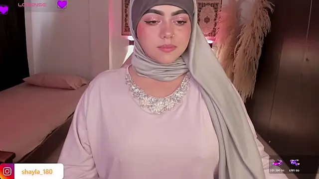 shayla 18 online show from February 2026 08:13:01 PM