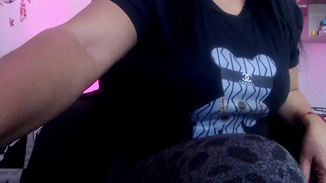 Snapshot of menfismuller2 chatting on November 2025 03:28:02 AM menfismuller2 online show from November 2025 03:28:02 AM