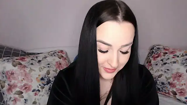 Snapshot of vitalina_freedom chatting on December 2024 12:33:02 PM vitalina freedom online show from December 2024 12:33:02 PM